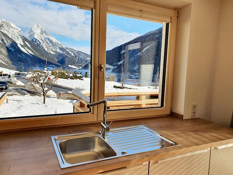 Apartment Valluga with beautiful view from the kitchen Pettneu am Arlberg
