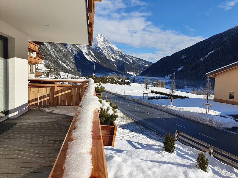 Apartment Valluga balcony Pettneu am Arlberg